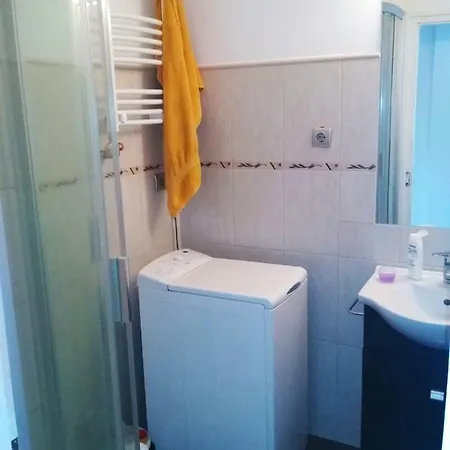 Aradi Apartman *